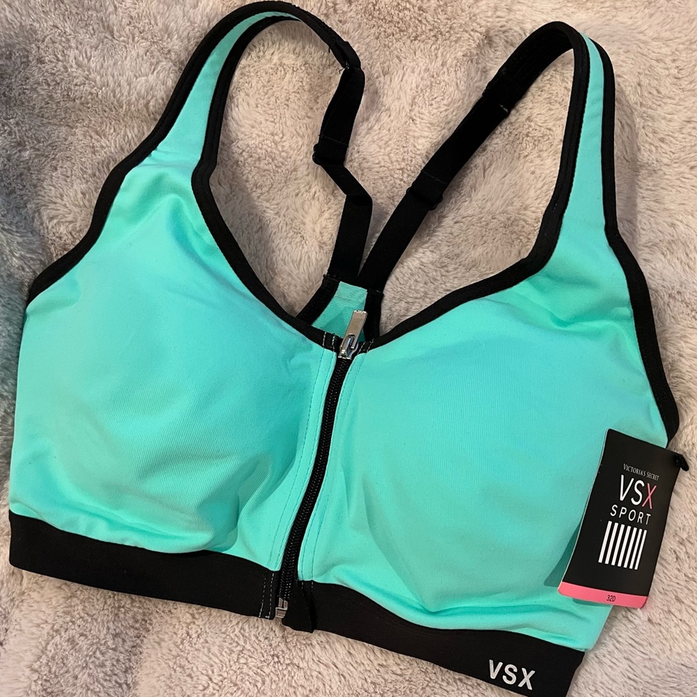 Victoria's Secret Sport Sports Bra NWT 32D